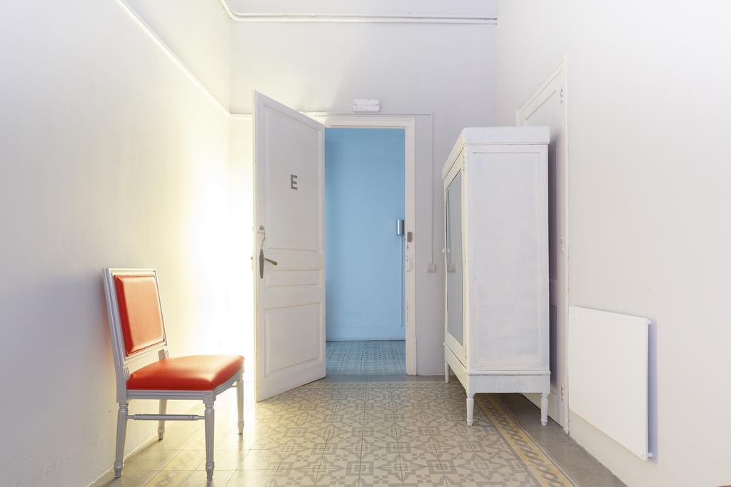 Hostel Des Artistes *